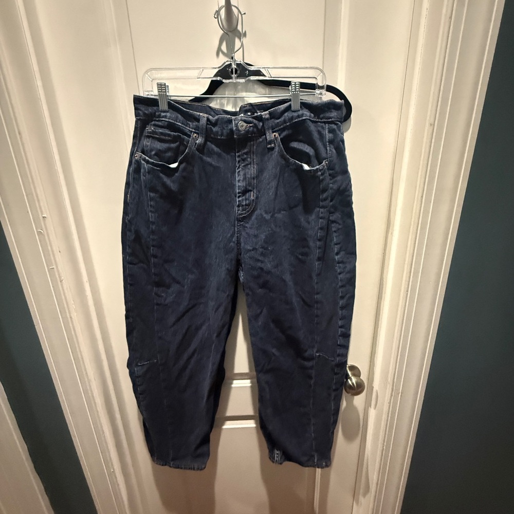 Old Navy Barrel Leg Jeans in Deep Blue